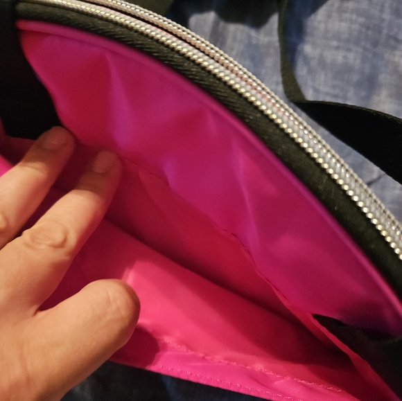 Brand New Sarah Jessica Parker Travel Belt Bag - Picture 7 of 9